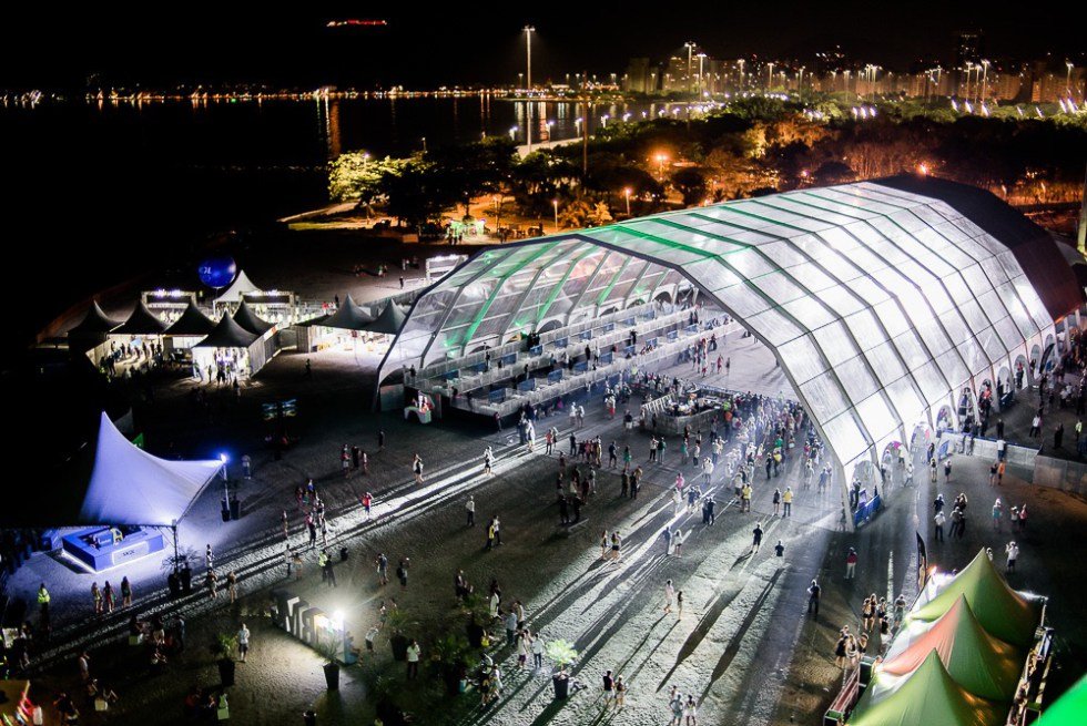 Rio-Music-Carnival-2017-revista-backstages-dimitri-vegas-like-mike-afrojack