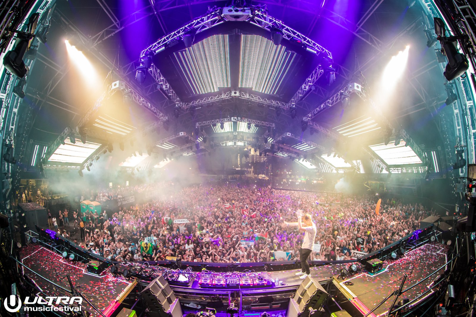 Ultra_2017_Ultra_2017_aLIVE Coverage - ASOT MegaStructure