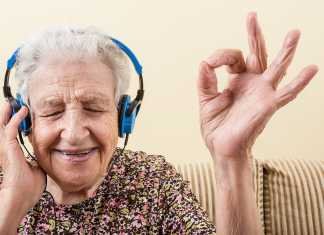 Dj Ban arrecada 8 mil reais em leilão de doação de discos para instituição de caridade