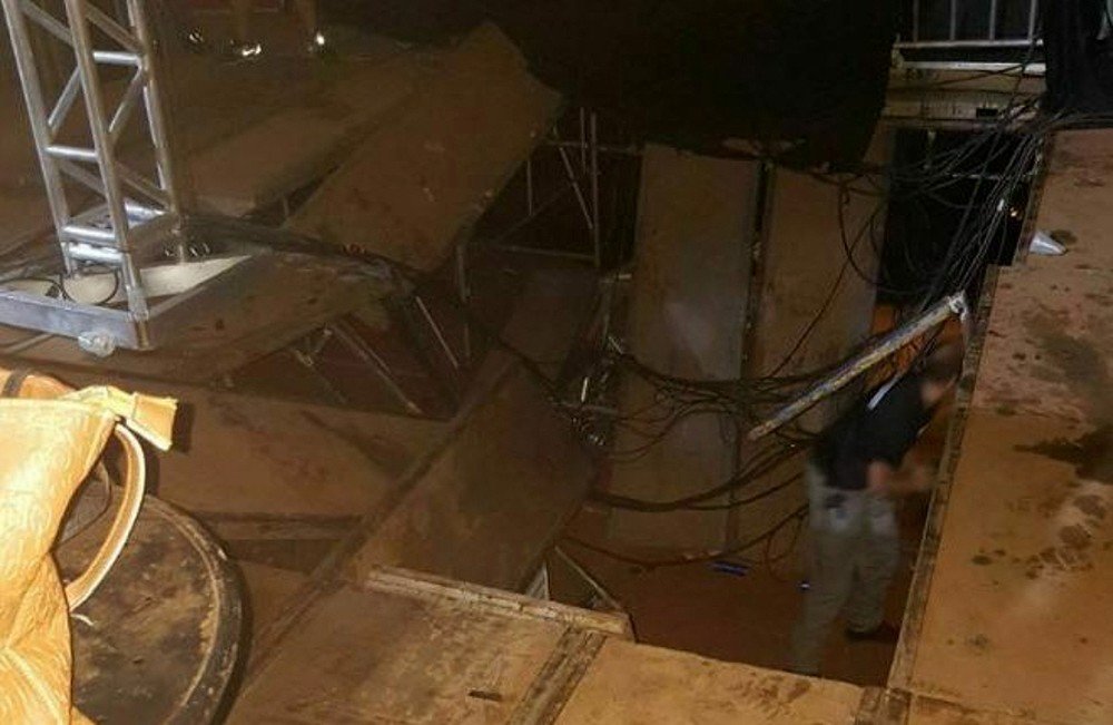 Parte de estrutura do show desabou (Foto: Reprodução/Instagram/Alok)