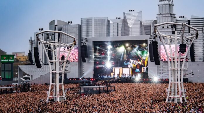 Diversidade musical e estrutura grandiosa marcam a última edição do The Town